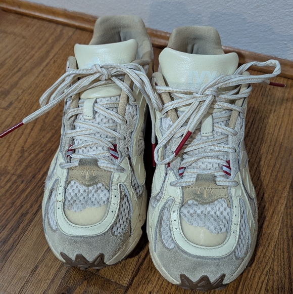 Adidas Ivy Park Sneakers - Picture 9 of 13